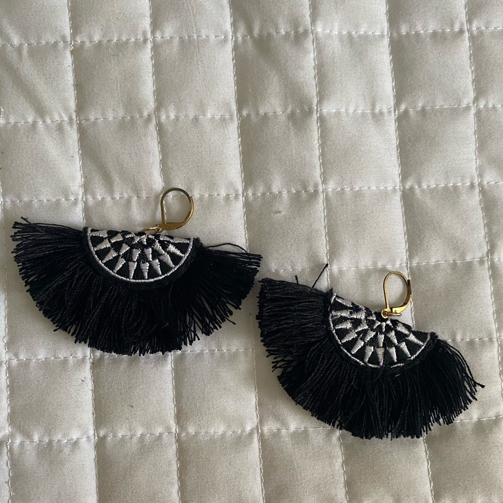 Shashi embroidered black and white earring